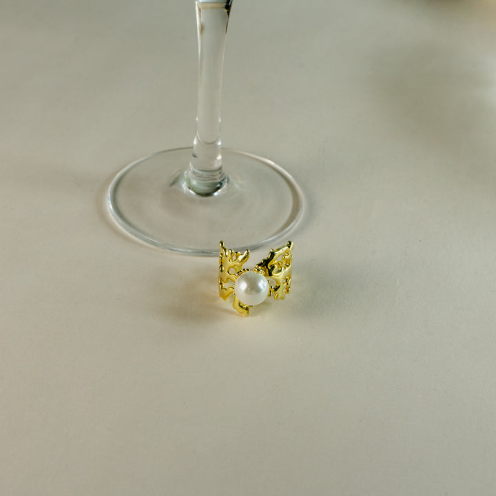 Pearl Crown Ring in Gold-Plated Brass - BE FRUITFUL