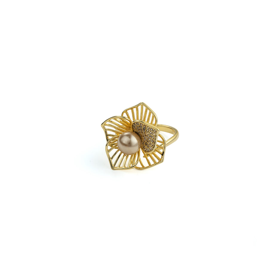 Gold Leaf Flower Ring in Gold-Plated Brass - BE FRUITFUL