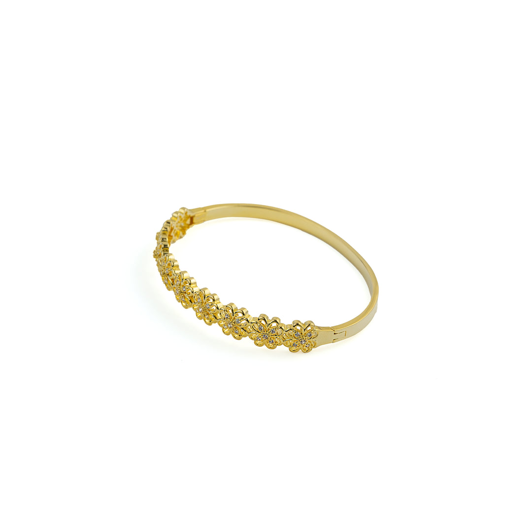 Abundant Blossoms Bracelet in Gold-Plated Brass - BE FRUITFUL