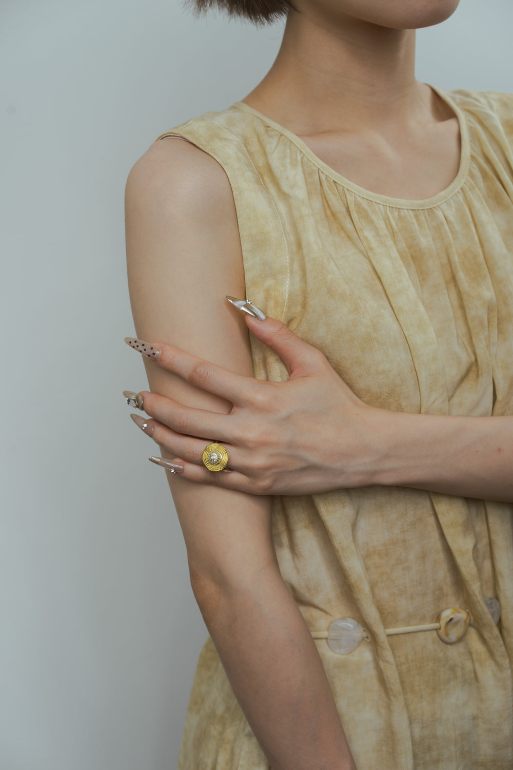 Lively Spin Ring in Gold-Plated Brass - BE FRUITFUL