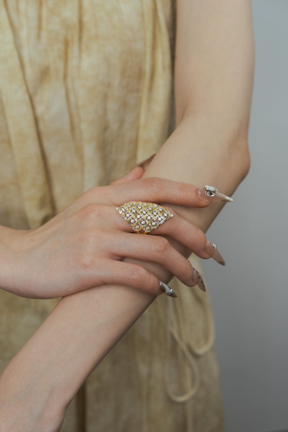 Golden Leaf Ring in Gold-Plated Brass - BE FRUITFUL