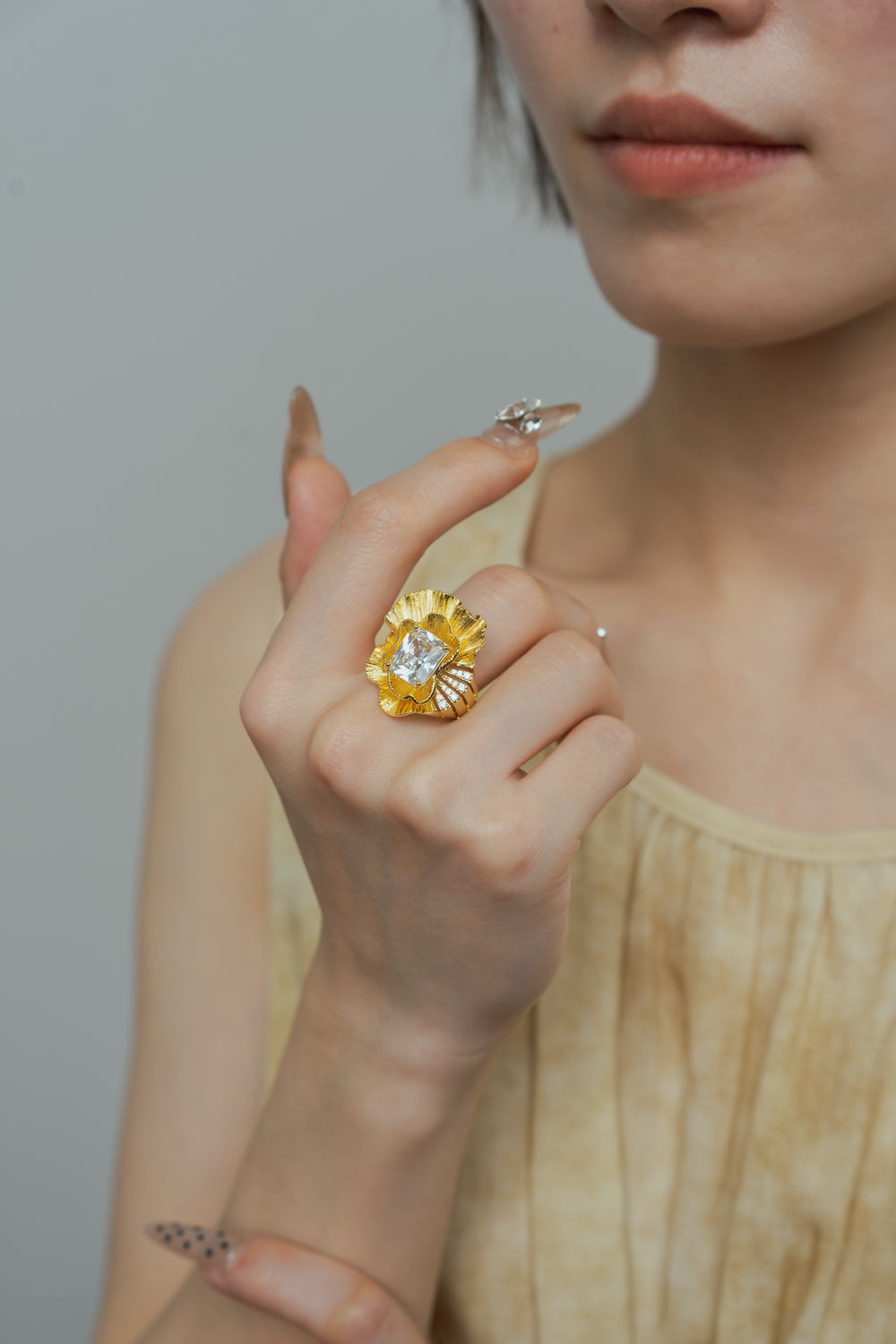 Petal Halo Ring in Gold-Plated Brass - BE FRUITFUL