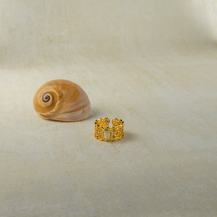 Secret Bloom Ring in Gold-Plated Brass - BE FRUITFUL