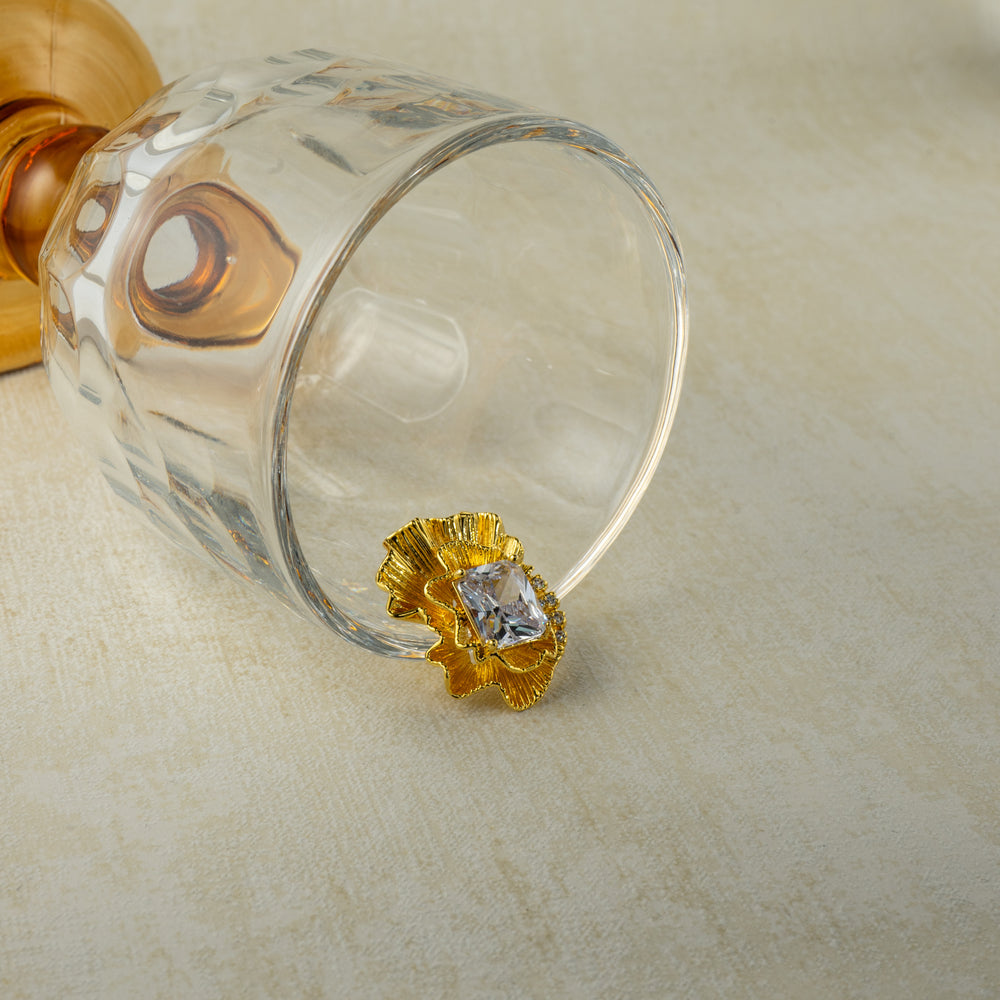 Golden Petal Radiance Earrings in Gold-Plated Brass - BE FRUITFUL