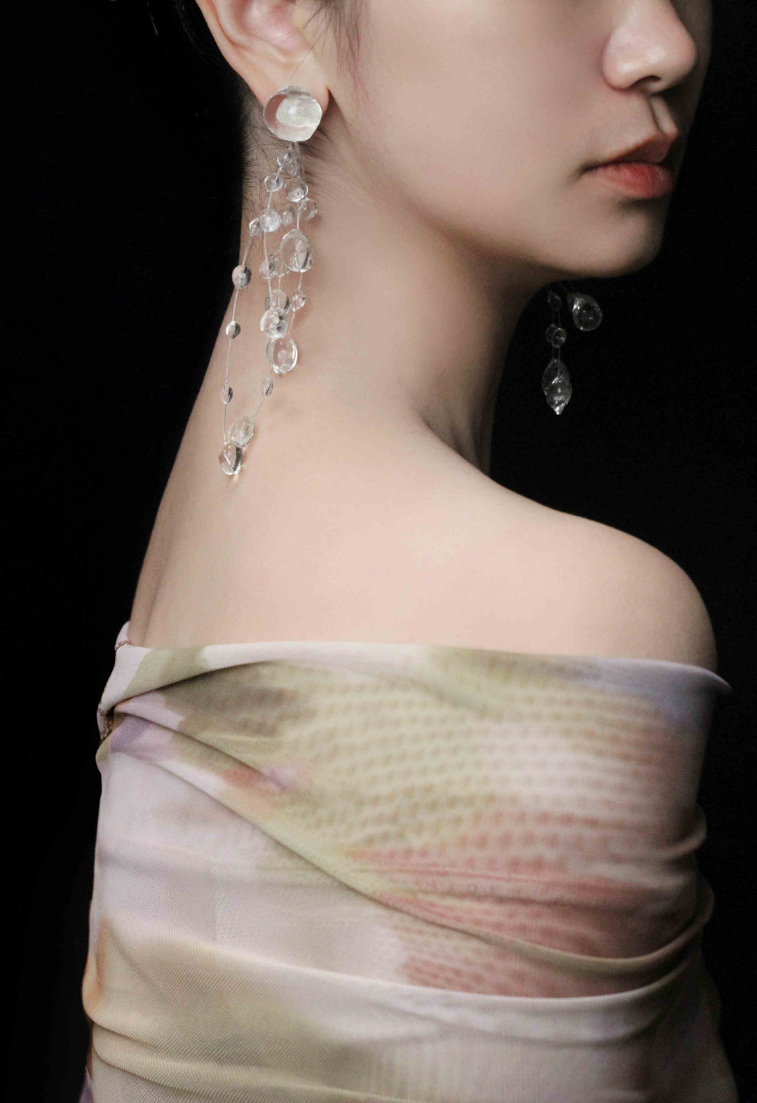 Designer Crystal Resin Waterdrop Tassel Earrings